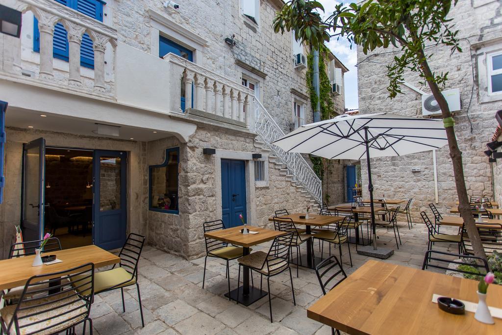 Bifora Heritage Hotel Trogir Exterior photo