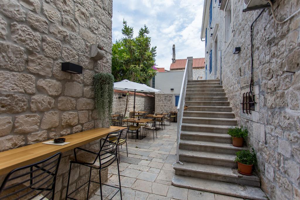 Bifora Heritage Hotel Trogir Exterior photo