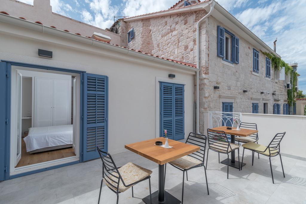 Bifora Heritage Hotel Trogir Exterior photo